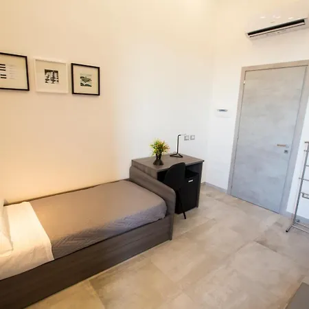 Bayard101 Couette-café Naples